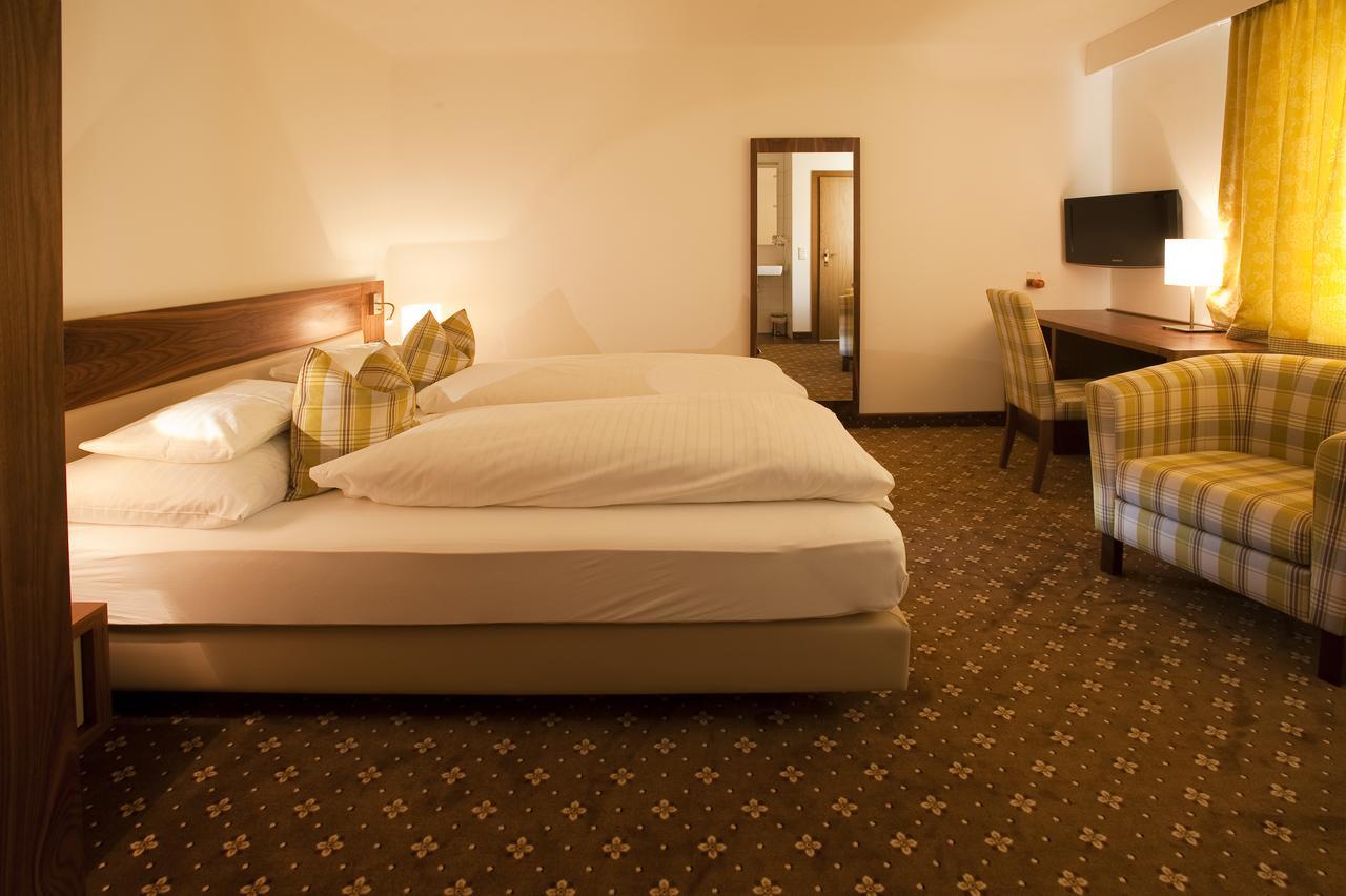 Hotel Zum Dorfschmied Klein Sankt Paul Zewnętrze zdjęcie