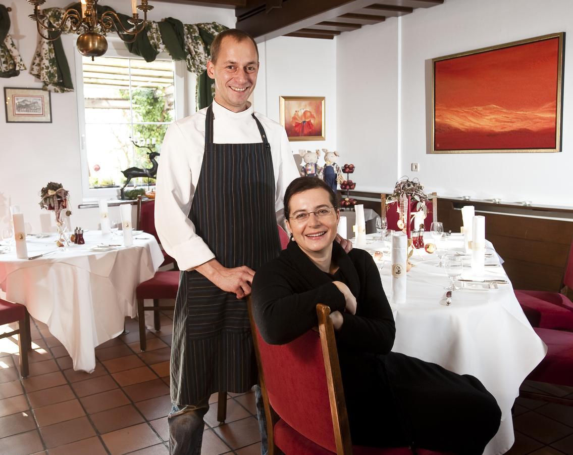 Hotel Zum Dorfschmied Klein Sankt Paul Zewnętrze zdjęcie